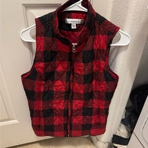 Croft & Barrow red & black checkered/plaid puffy vest
